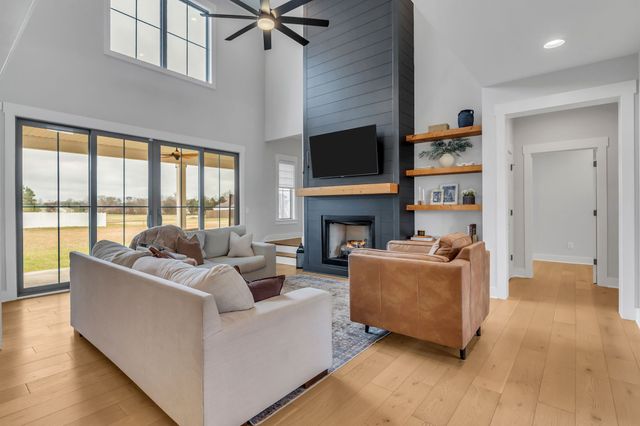 400 Rucker Rd, Murfreesboro, TN 37127