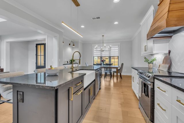 400 Rucker Rd, Murfreesboro, TN 37127