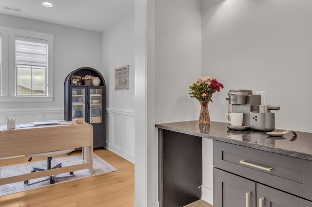 400 Rucker Rd, Murfreesboro, TN 37127