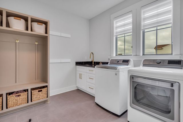 400 Rucker Rd, Murfreesboro, TN 37127