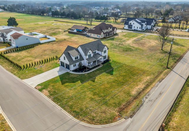 400 Rucker Rd, Murfreesboro, TN 37127