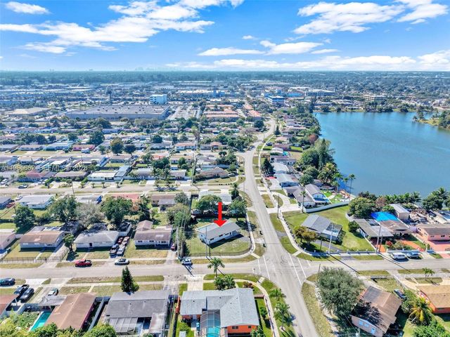 1370 NW 173rd Ter, Miami Gardens, FL 33169