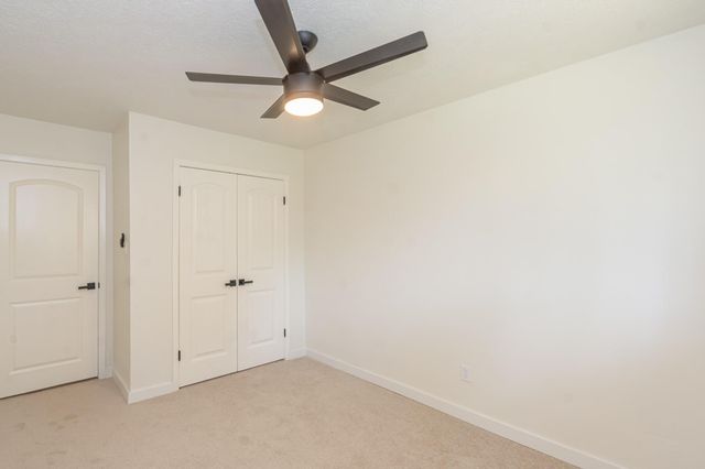 5106 Timber Ridge Street, Baytown, TX 77521