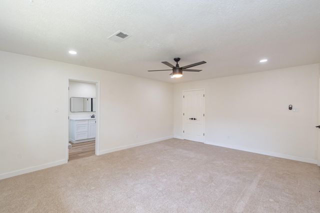 5106 Timber Ridge Street, Baytown, TX 77521