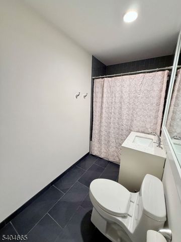 44 Sherman Ave 1C, Jersey City, NJ 07307