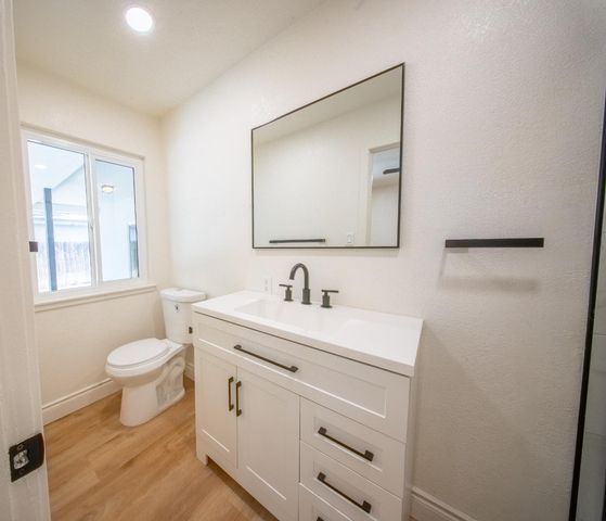 608 W Gettysburg Avenue, Clovis, CA 93612