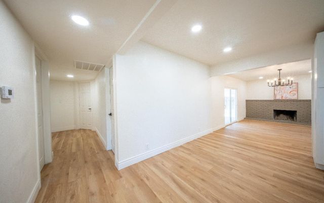 608 W Gettysburg Avenue, Clovis, CA 93612