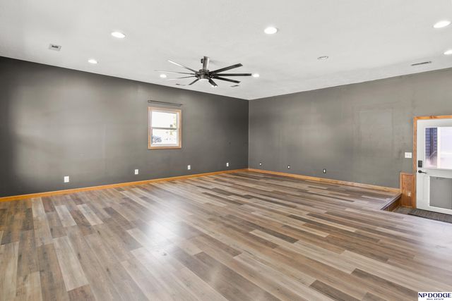 801 S East Street, Valley, NE 68064