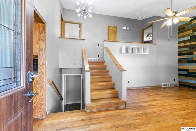 801 S East Street, Valley, NE 68064