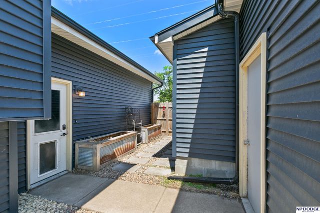 801 S East Street, Valley, NE 68064