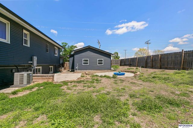 801 S East Street, Valley, NE 68064