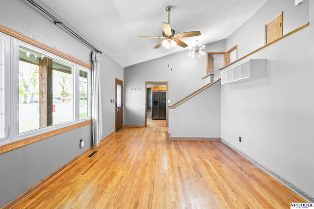 801 S East Street, Valley, NE 68064