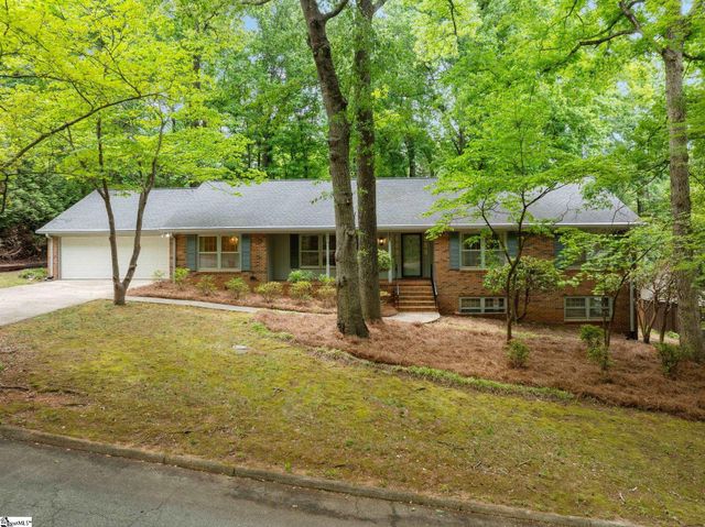 205 Oak Ridge Court, Greer, SC 29650
