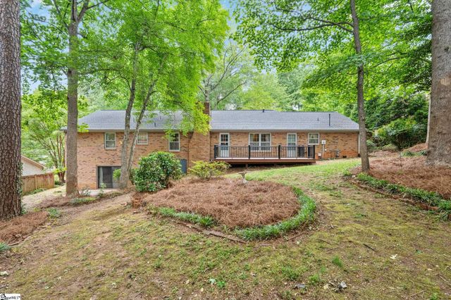 205 Oak Ridge Court, Greer, SC 29650