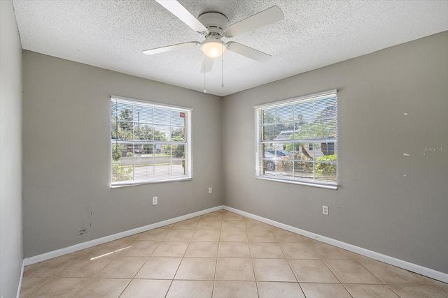 2423 ASPINWALL STREET 2423, Sarasota, FL 34237