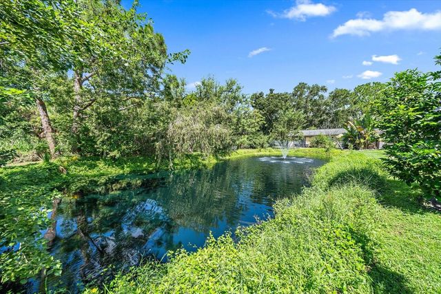 2423 ASPINWALL STREET 2423, Sarasota, FL 34237