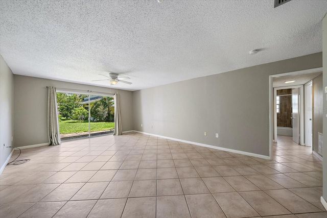 2423 ASPINWALL STREET 2423, Sarasota, FL 34237