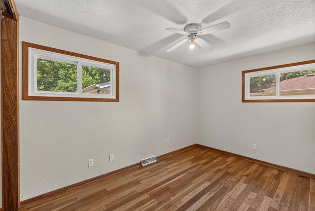 434 Harrison AVENUE, Waukesha, WI 53186