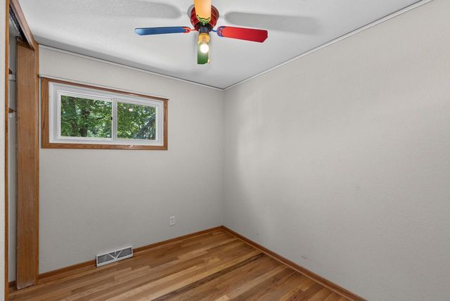 434 Harrison AVENUE, Waukesha, WI 53186