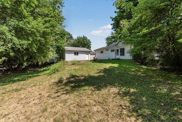 434 Harrison AVENUE, Waukesha, WI 53186