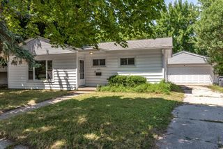 434 Harrison AVENUE, Waukesha, WI 53186