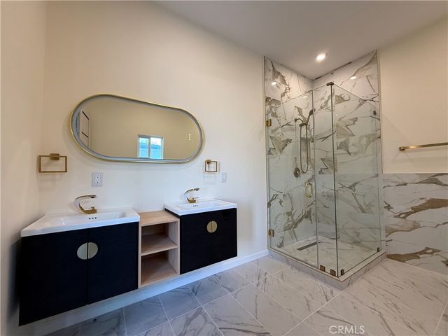 8149 Saint Clair Avenue, North Hollywood, CA 91605