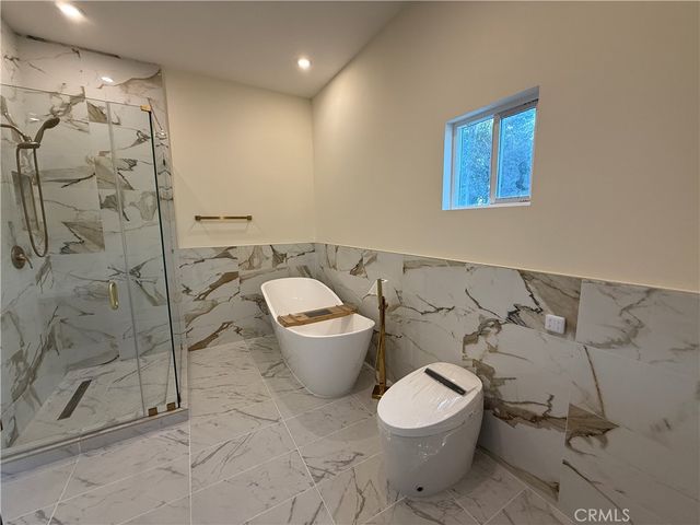 8149 Saint Clair Avenue, North Hollywood, CA 91605