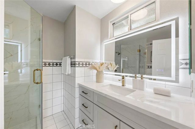 3028 E Vermillion, West Covina, CA 91792