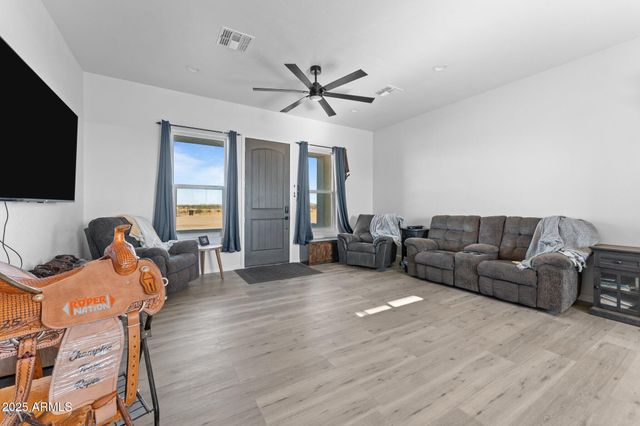 49102 N 530TH Avenue, Aguila, AZ 85320