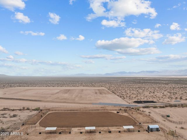 49102 N 530TH Avenue, Aguila, AZ 85320