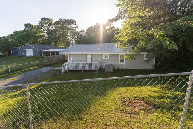 1568 Perry Street, SE, Cleveland, TN 37311