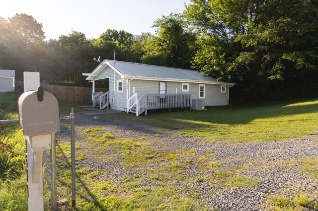 1568 Perry Street, SE, Cleveland, TN 37311