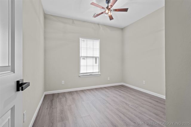 809 H NW, Ardmore, OK 73401