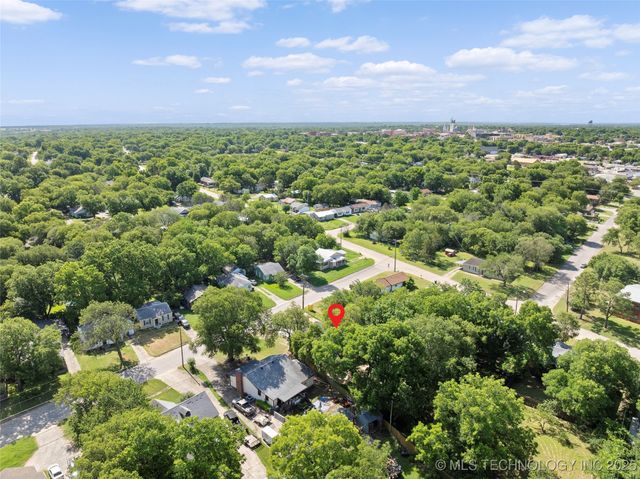 809 H NW, Ardmore, OK 73401