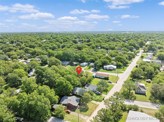 809 H NW, Ardmore, OK 73401