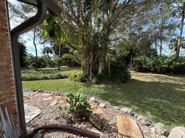 9434 Palomino Drive, Lake Worth, FL 33467