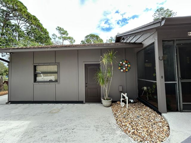 9434 Palomino Drive, Lake Worth, FL 33467