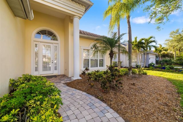 7016 LENNOX PLACE, University Park, FL 34201