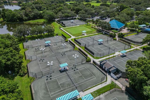 7016 LENNOX PLACE, University Park, FL 34201