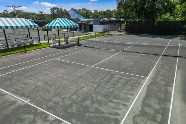 7016 LENNOX PLACE, University Park, FL 34201