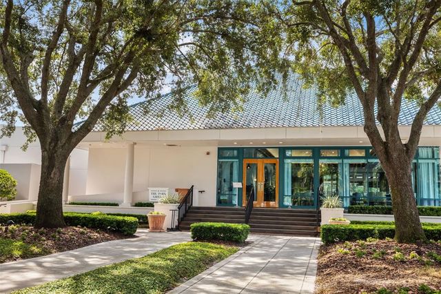 7016 LENNOX PLACE, University Park, FL 34201