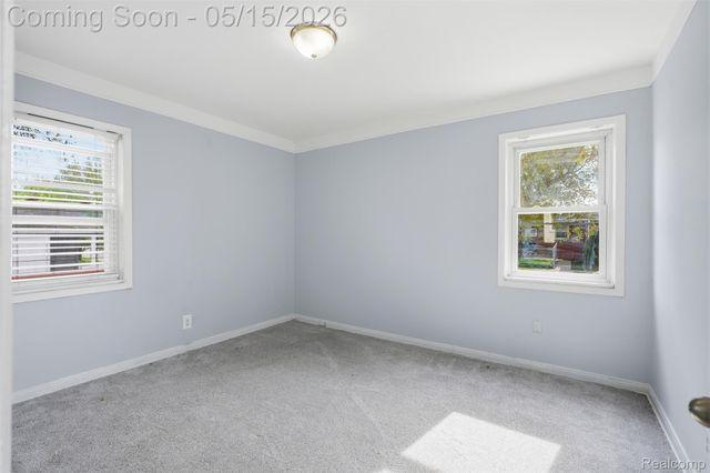 756 Cloverlawn Boulevard, Lincoln Park, MI 48146