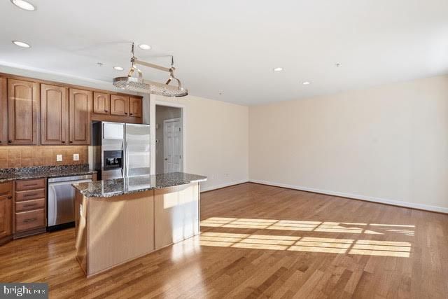 7976 VIGNE CT, Vienna, VA 22182