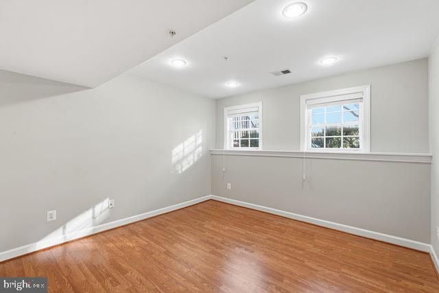 7976 VIGNE CT, Vienna, VA 22182