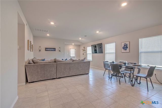 9801 Kensley Rose Drive, Killeen, TX 76542