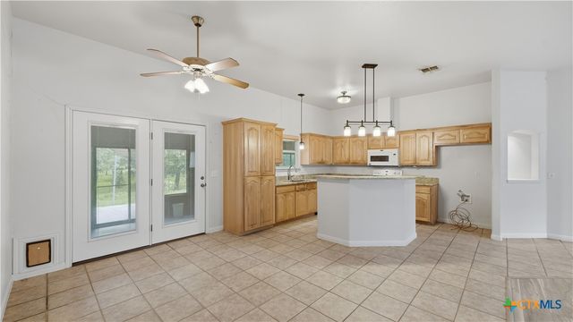 1895 Flaming Oak Drive, New Braunfels, TX 78132