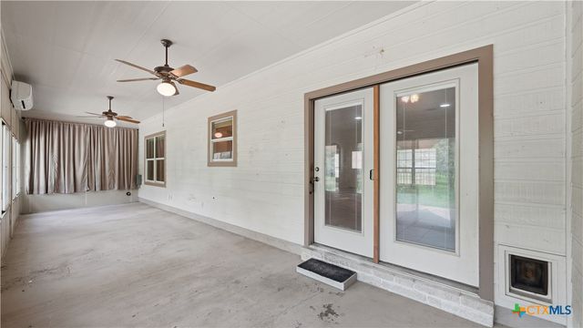1895 Flaming Oak Drive, New Braunfels, TX 78132