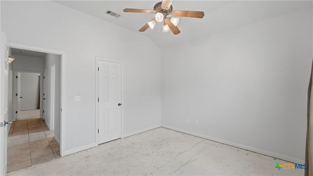 1895 Flaming Oak Drive, New Braunfels, TX 78132