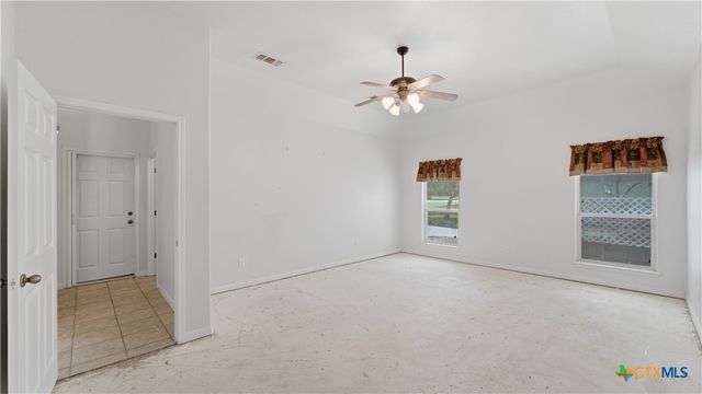 1895 Flaming Oak Drive, New Braunfels, TX 78132