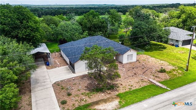 1895 Flaming Oak Drive, New Braunfels, TX 78132